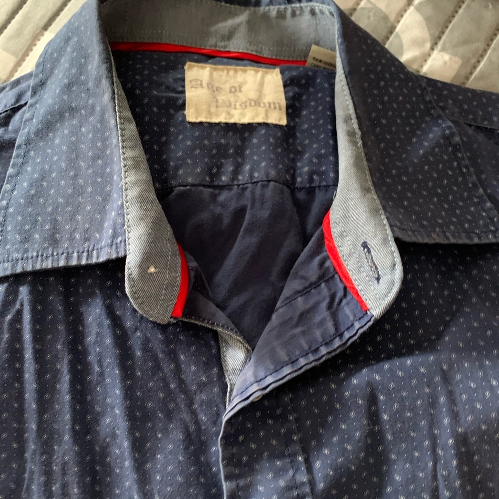 Short sleeve shirt